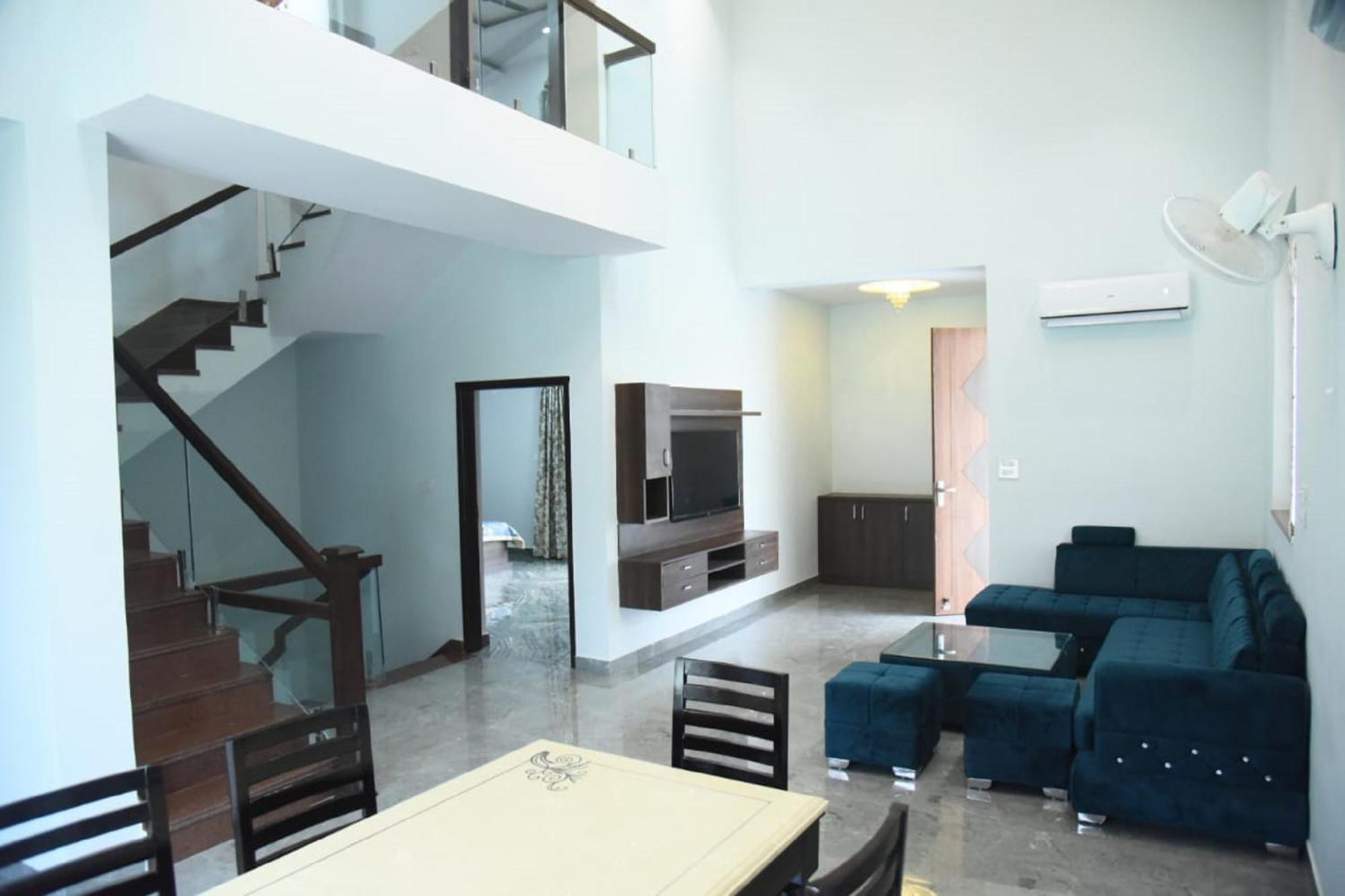 Raj Farms Luxury Villa And Private Pool Near Kukus 斋浦尔 外观 照片