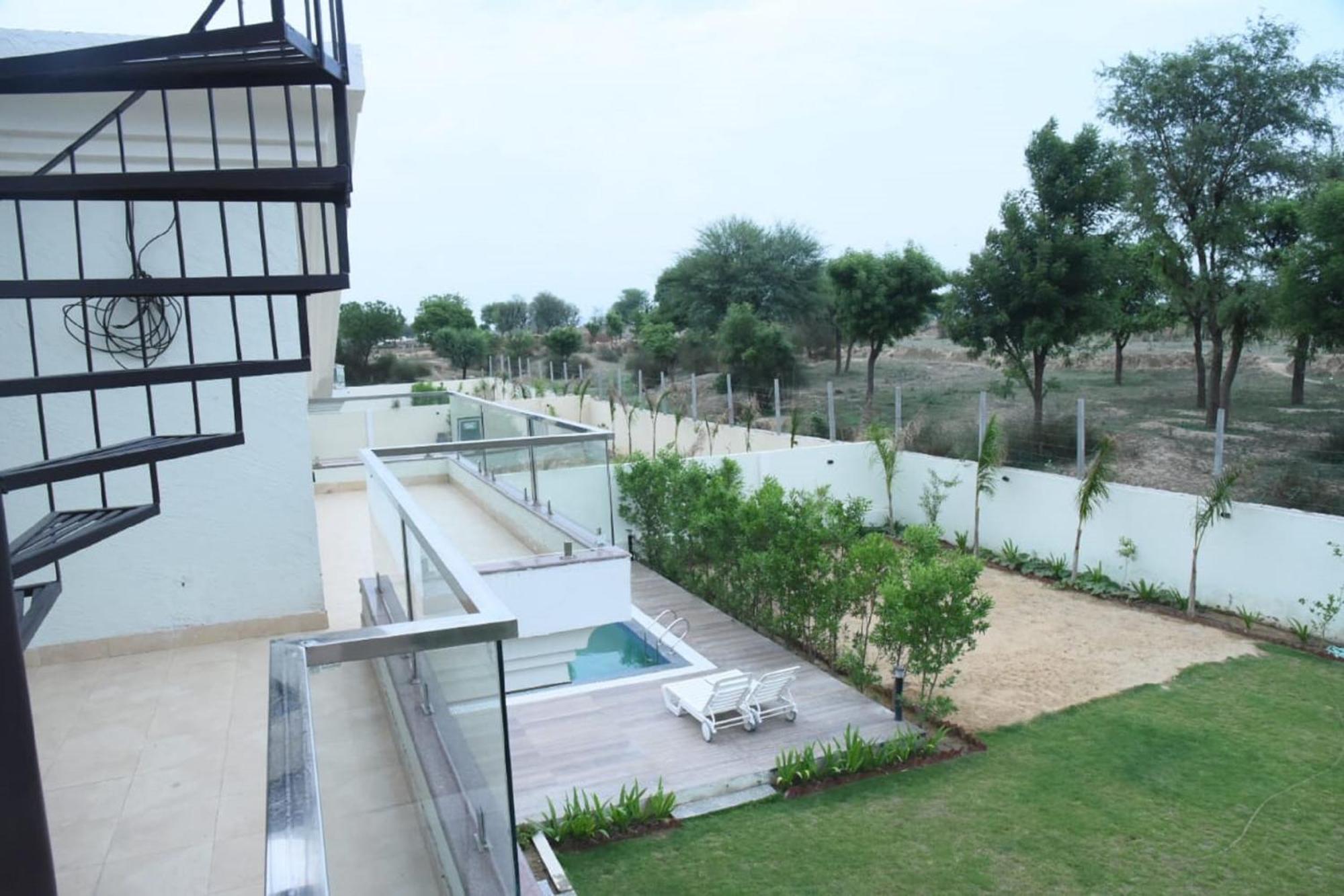 Raj Farms Luxury Villa And Private Pool Near Kukus 斋浦尔 外观 照片
