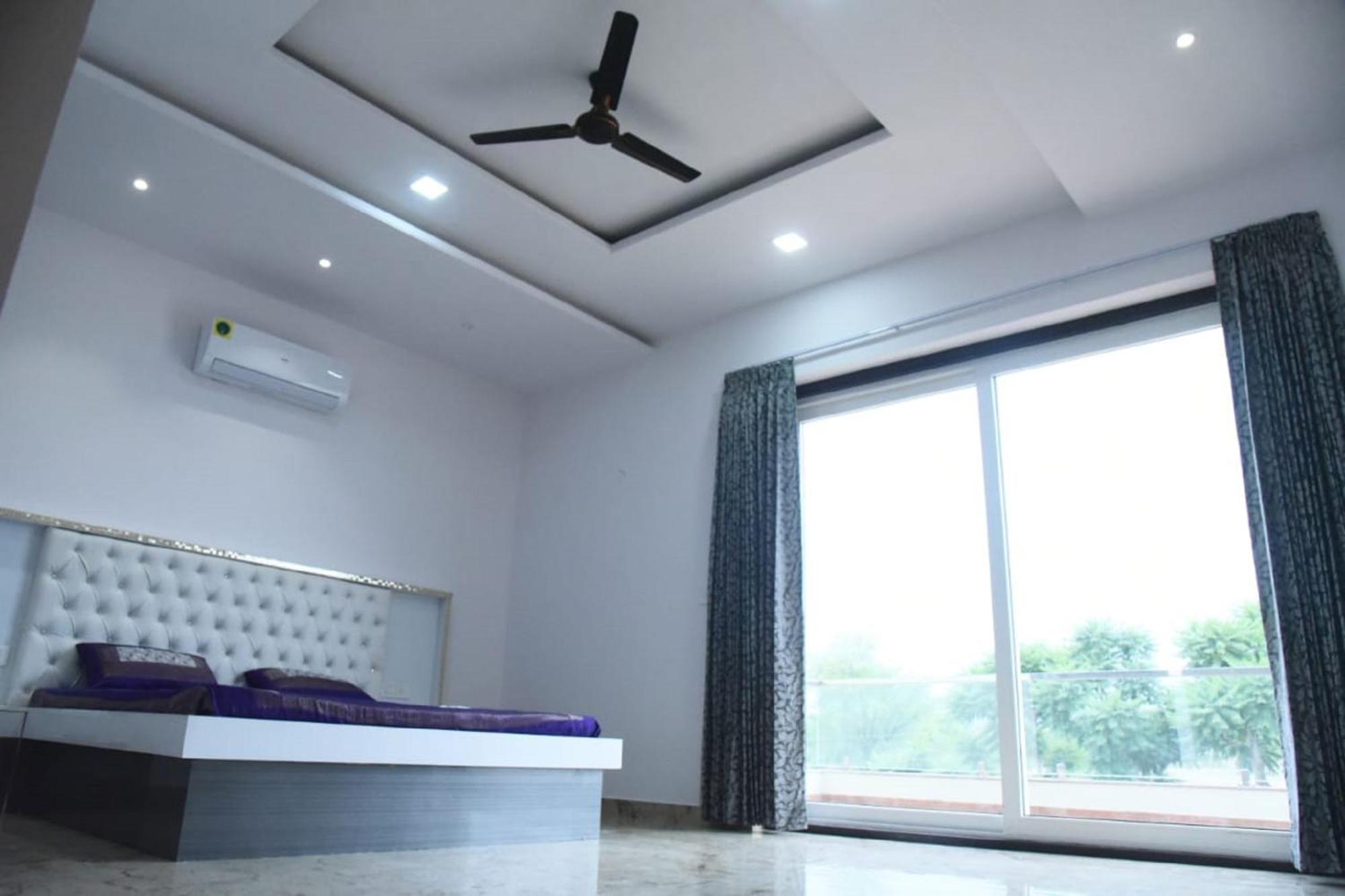 Raj Farms Luxury Villa And Private Pool Near Kukus 斋浦尔 外观 照片